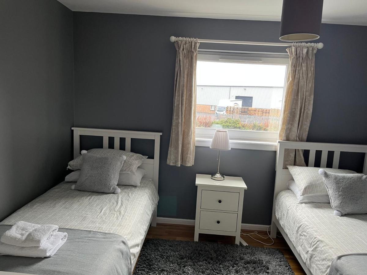 Flat Three, 212 Eaglesham Road, East Kilbride, Glasgow Εξωτερικό φωτογραφία